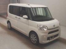 2017 Daihatsu Tanto