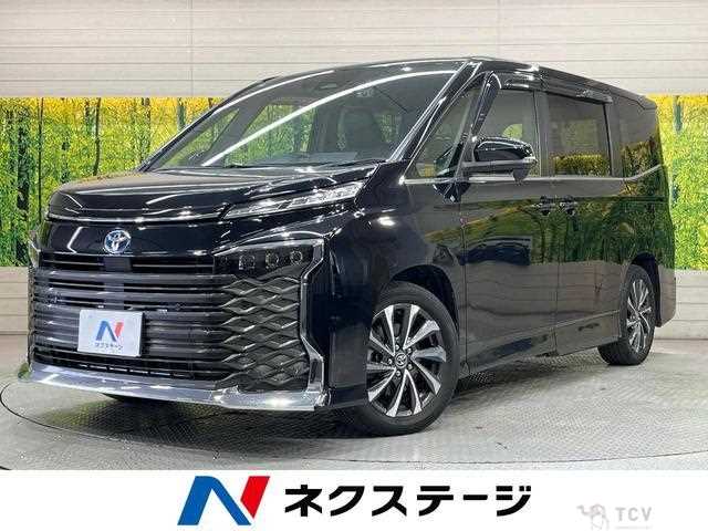 2023 Toyota Voxy