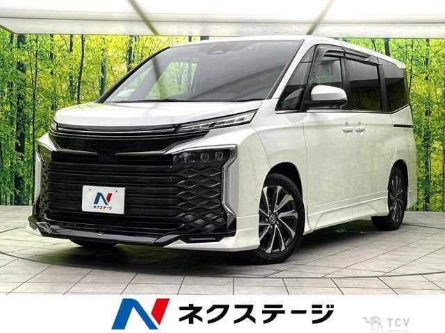 2023 Toyota Voxy