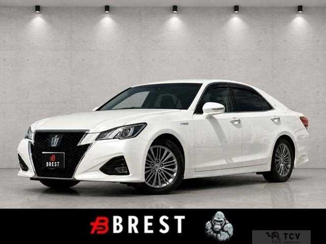 2018 Toyota Crown Hybrid