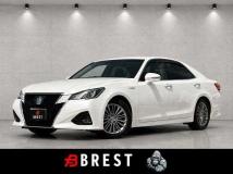2018 Toyota Crown Hybrid