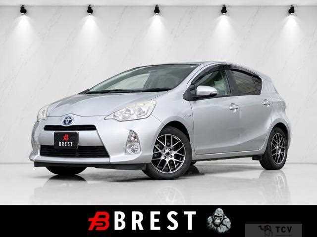2013 Toyota AQUA