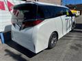2026 Toyota Alphard Hybrid