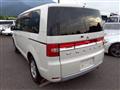 2013 Mitsubishi Delica D5