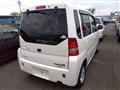 2000 Mitsubishi Toppo Bj