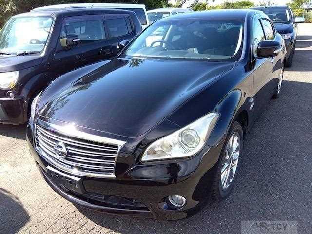 2010 Nissan Fuga