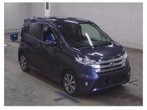 2013 Nissan Nissan Others