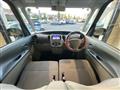 2011 Daihatsu Tanto