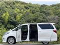 2011 Toyota Alphard G