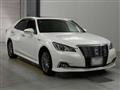 2016 Toyota Crown Hybrid