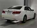 2016 Toyota Crown Hybrid