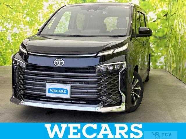 2022 Toyota Voxy