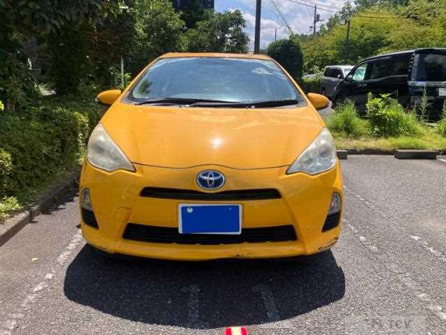 2013 Toyota AQUA