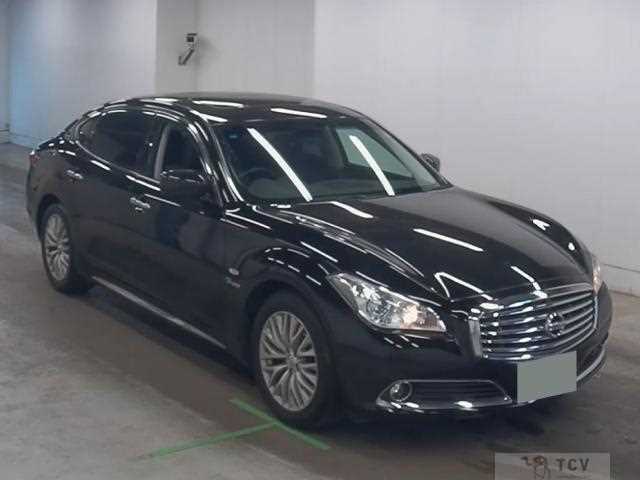 2012 Nissan Cima