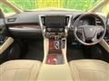 2017 Toyota Alphard Hybrid
