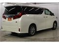 2019 Toyota Alphard Hybrid