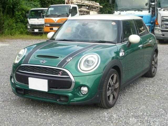 2019 BMW MINI