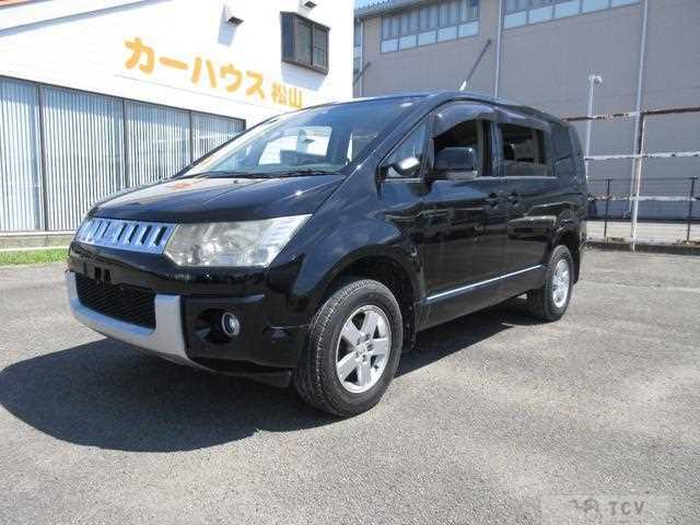 2010 Mitsubishi Delica D5