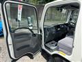 2016 Isuzu Elf Truck