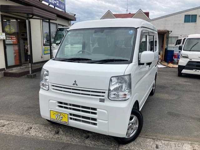 2019 Mitsubishi Minicab Van