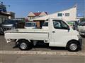 2017 Toyota Liteace Truck