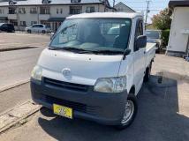 2017 Toyota Liteace Truck