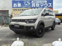 2007 Mitsubishi Delica D5
