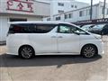 2017 Toyota Vellfire