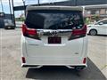 2016 Toyota Alphard G