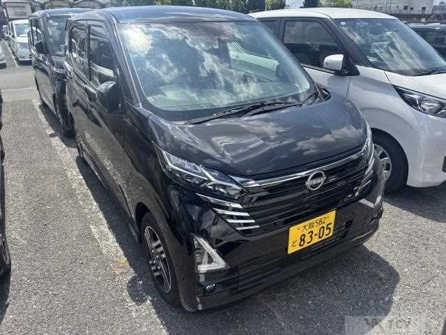 2025 Nissan Nissan Others