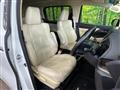 2017 Toyota Vellfire