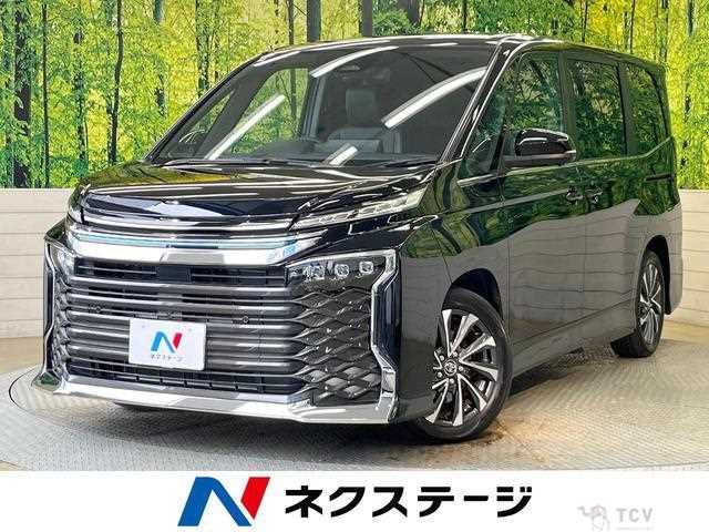 2025 Toyota Voxy