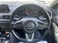 2017 Mazda Axela