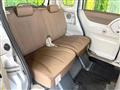 2010 Nissan ROOX