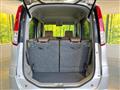 2010 Nissan ROOX