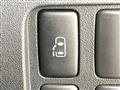 2011 Daihatsu Tanto
