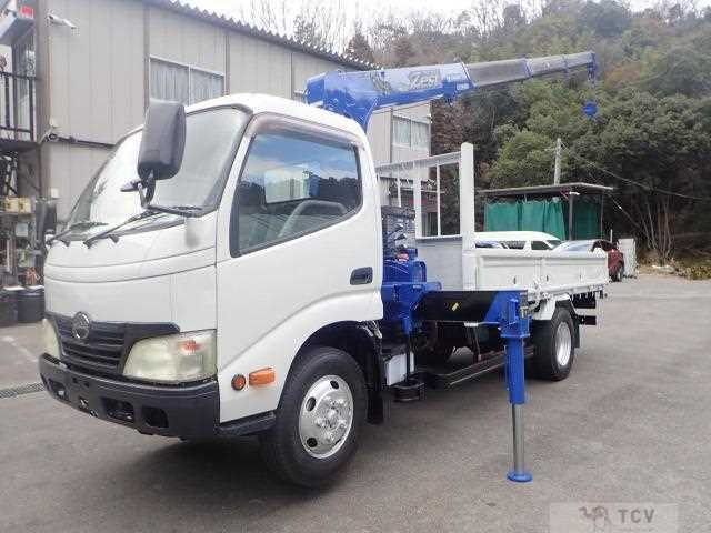 2011 Hino Dutro