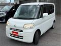 2011 Daihatsu Tanto