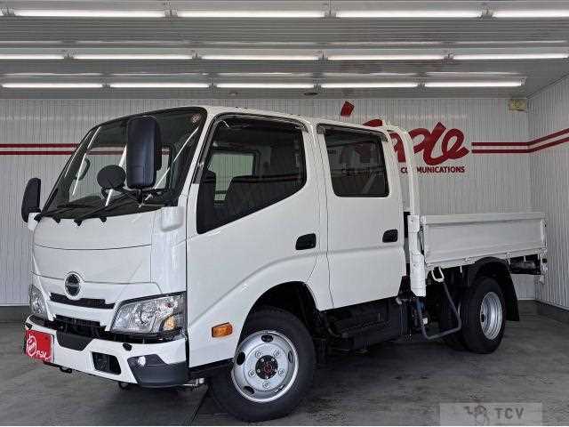 2025 Hino Dutro