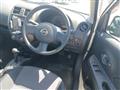 2017 Nissan March