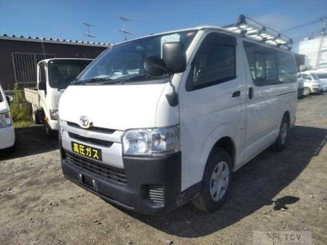 2015 Toyota Hiace Van