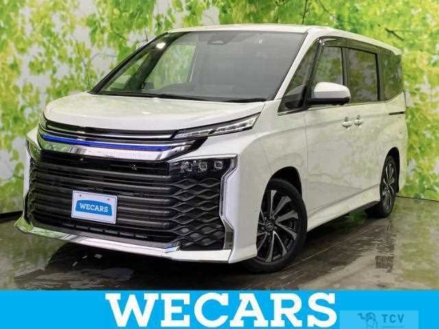 2022 Toyota Voxy