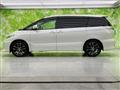 2013 Toyota Estima