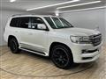 2017 Toyota Land Cruiser