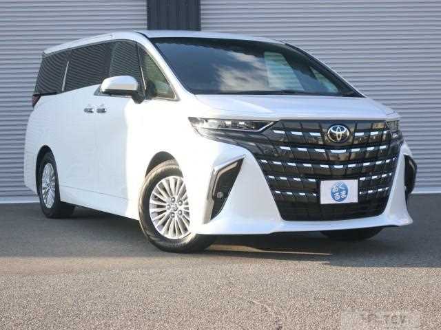 2025 Toyota Alphard Hybrid