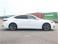 2019 Lexus ES