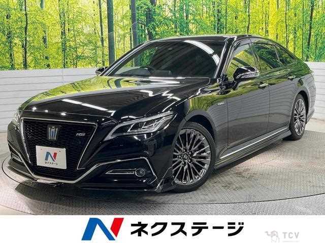 2018 Toyota Crown Hybrid