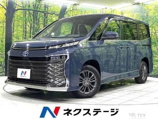 2023 Toyota Voxy