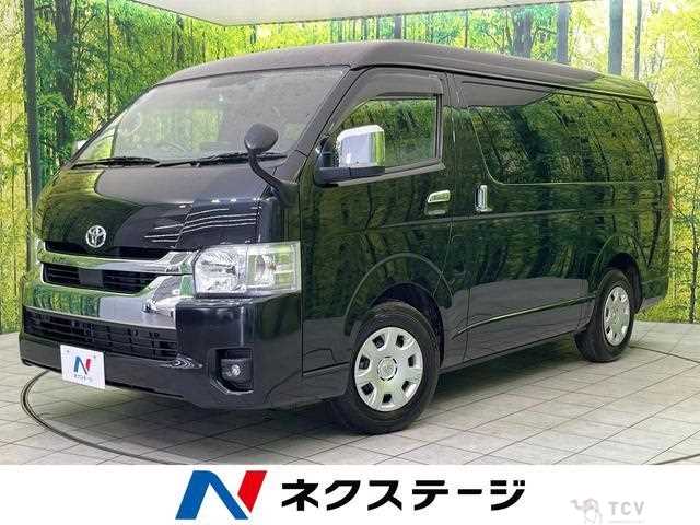 2025 Toyota Hiace Wagon