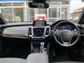 2020 Toyota Crown Hybrid
